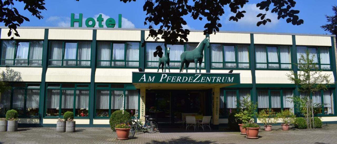 Hotel Am Pferdezentrum Vechta Bagian luar foto